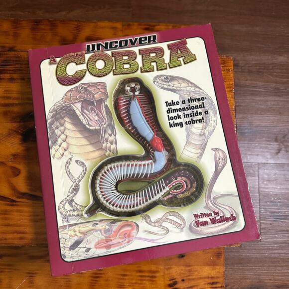 Vintage 2005 Uncover COBRA 3-D Anatomy Hardcover Book - Picture 1 of 12